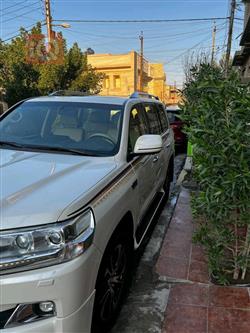 تويوتا لاندكروزر